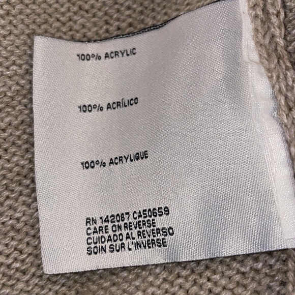 Beige Asymmetrical Pullover Sweater with Bat Sleeves - Picture 4 of 9